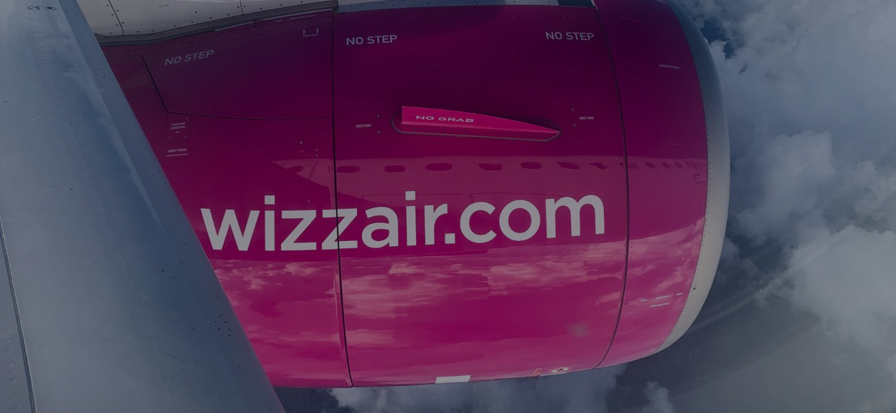 Wizz Air: Az alacsony olajár és a gyenge dollár is támogatja